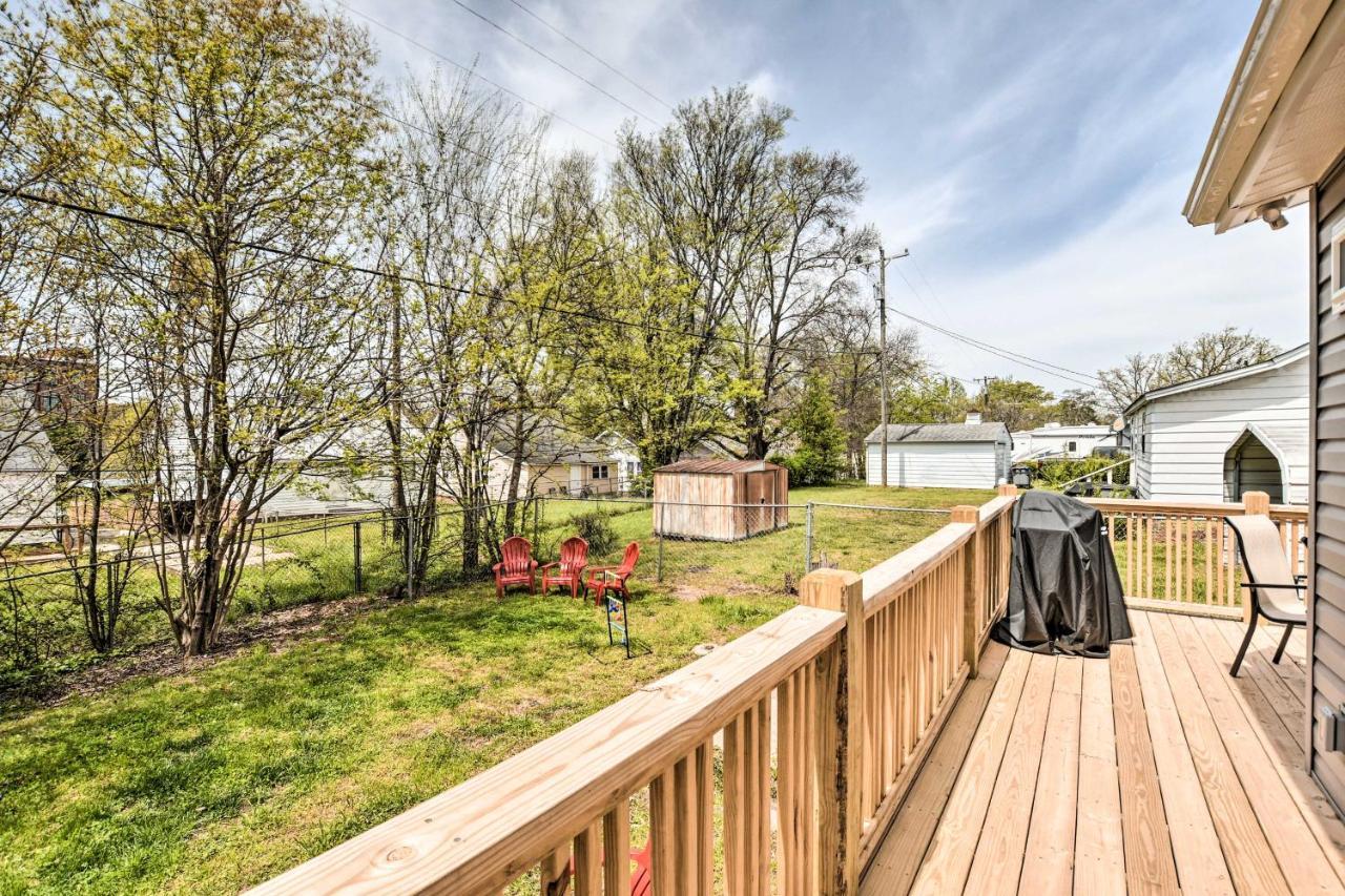 Ideally Located Penne Place With Deck And Grill Грийнвил Екстериор снимка